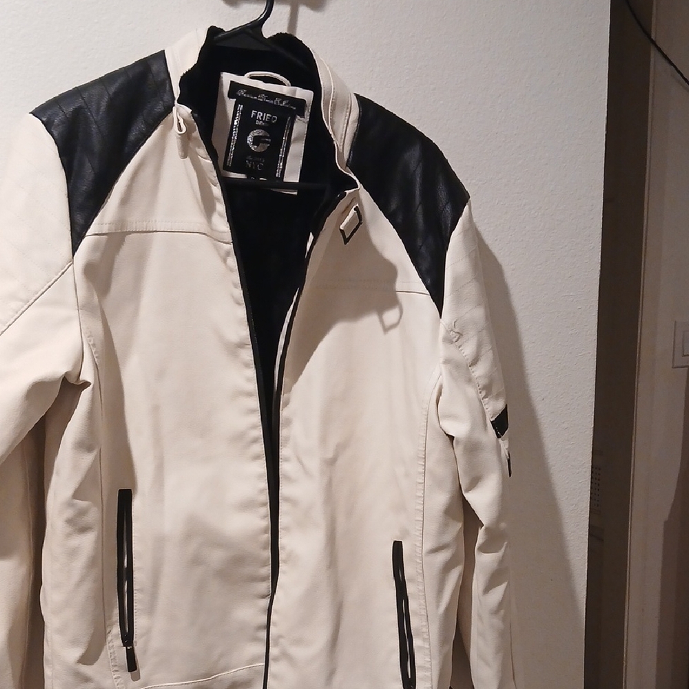Men's White and Black Jacket